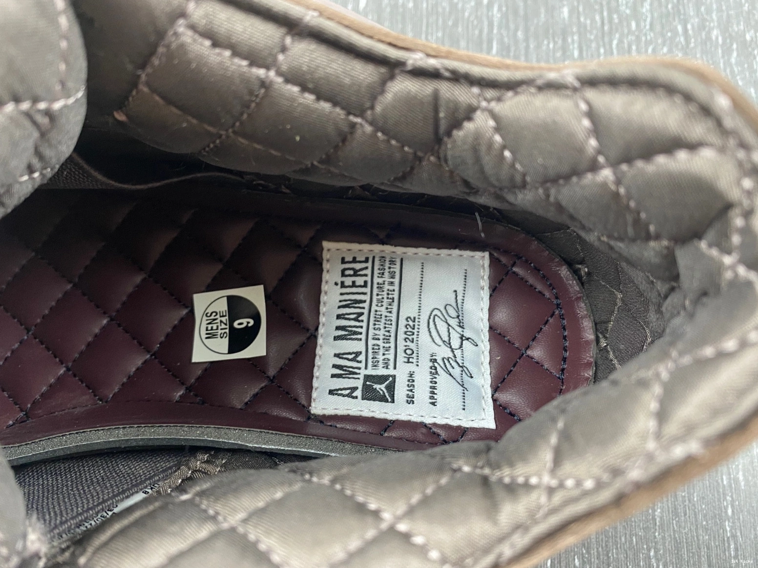 MA MANIÉRE A JORDAN VIOLET DV6773-220 RETRO 4 - ORE 0105